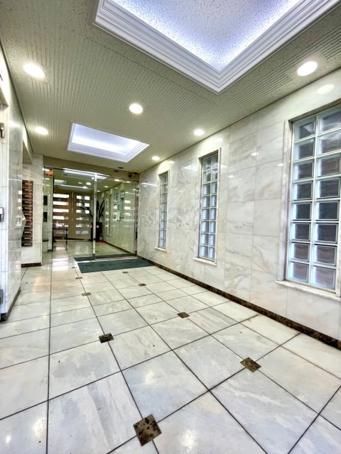 レジディア広尾Ⅱ6階 エントランス