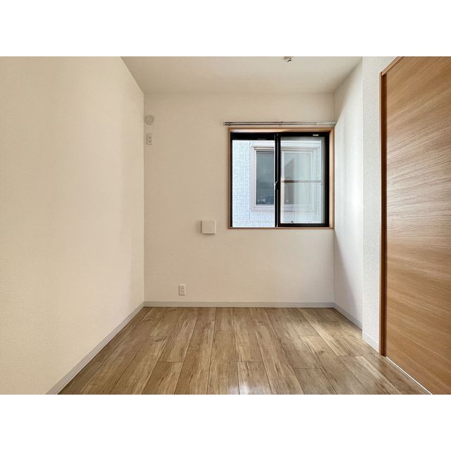 ラ　ヴィーテ101号室 ☆洋室5.2帖