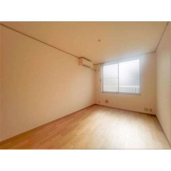 エステートピア高野 リビング