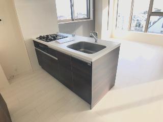 Ｕｎ　ｈｏｍｍｅ（アンノーム） キッチン（イメージ）