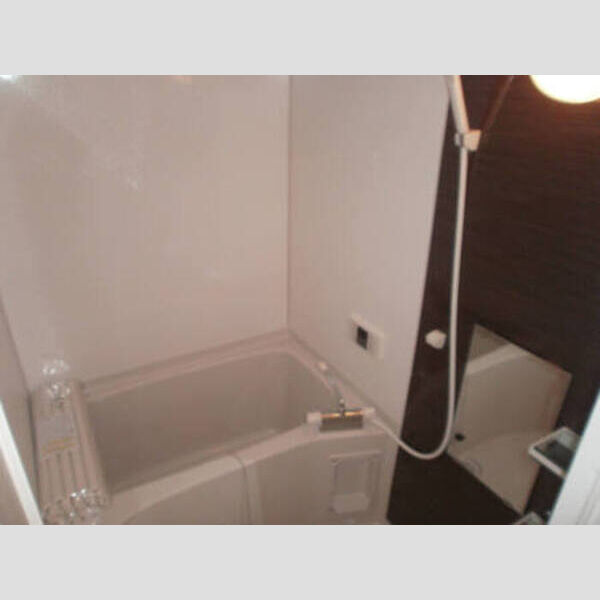 サードサン大宮101号室 サードサン大宮101