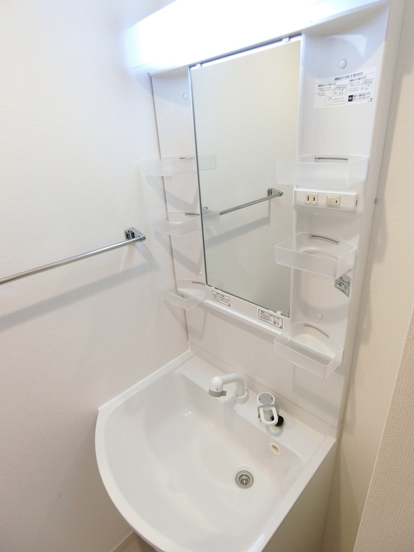 リブリ・シンシア1階 洗面