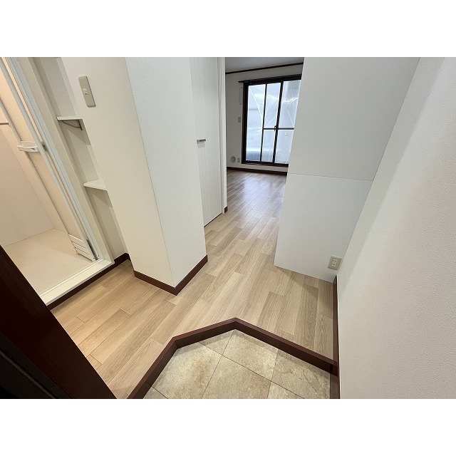 ナカムラビル 玄関