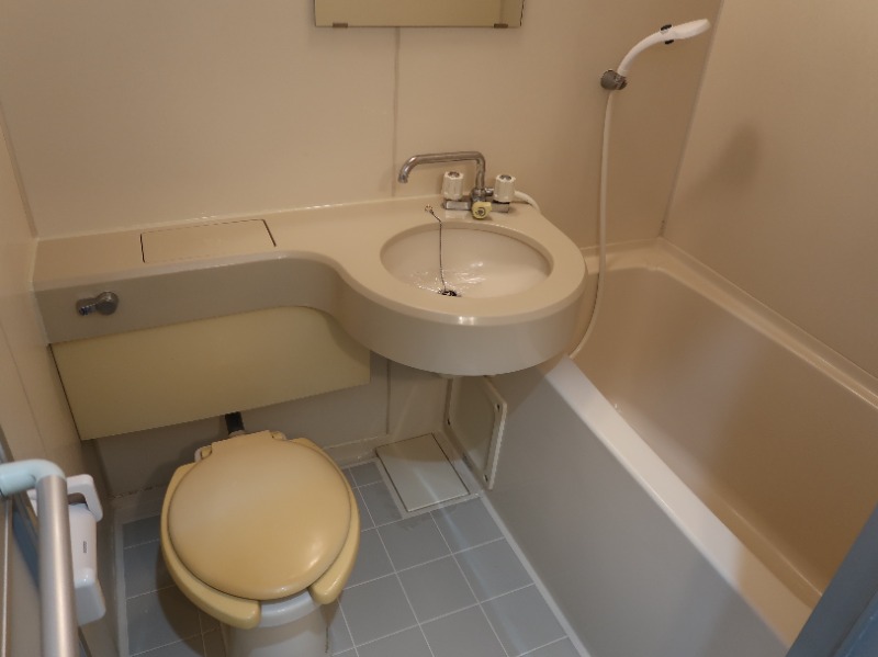 ドーム西川口2階 洗面