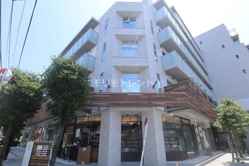 カスタリア中目黒3階 外観