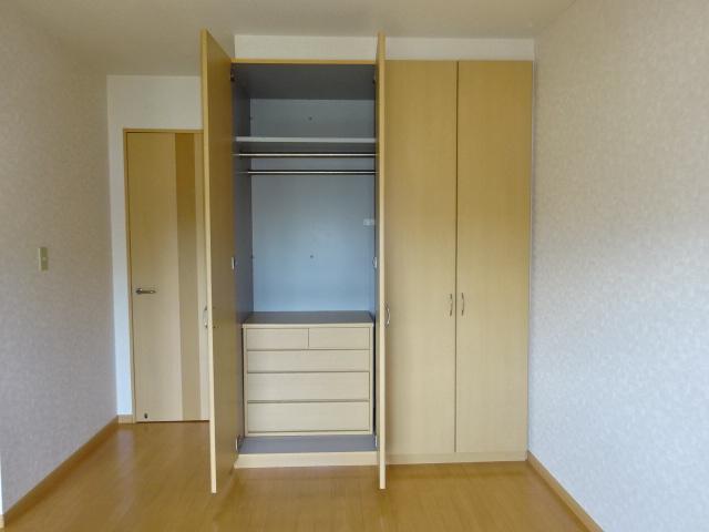 ティープラントⅢ205号室 収納
