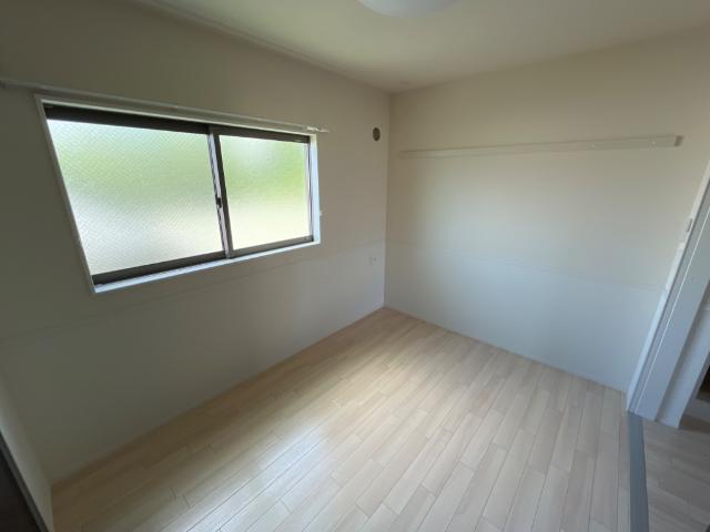 Ｎｏｕｖｅｌｌｅ　Ｖａｇｕｅ（ヌーベル・バーグ） 洋室