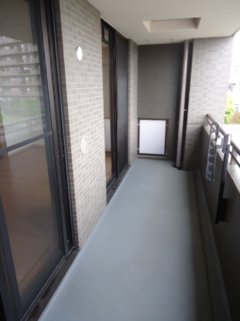 ＳｋｙＣｕｂｅ東本郷0503号室 バルコニー
