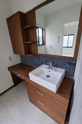 柏市南増尾7丁目戸建 洗面