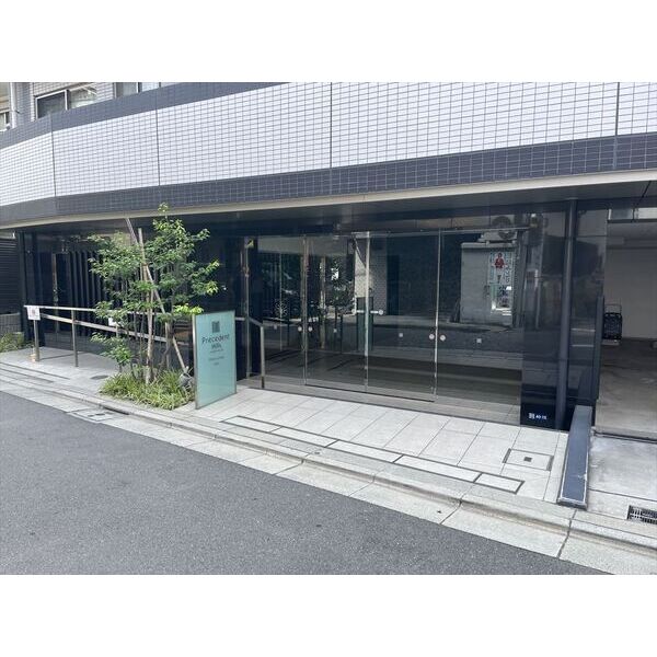 プレセダンヒルズ向島East302号室 外観