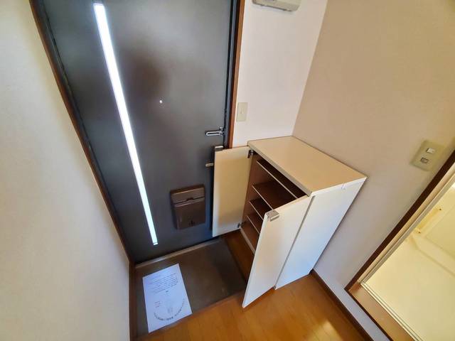 メゾンド北町 玄関