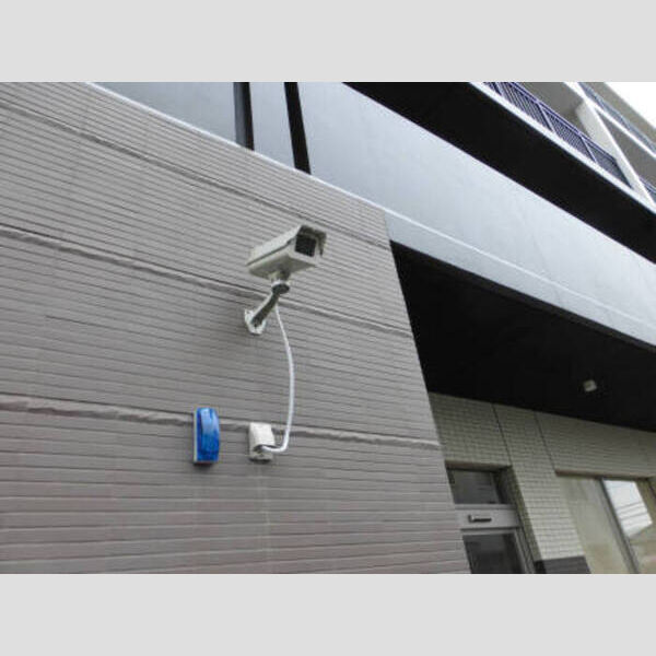 レッドウッド　Ⅲ 防犯カメラ