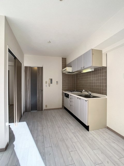 フレグラント町田5階 同建物別部屋の参考画像