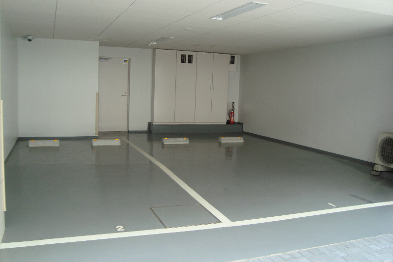 ジェノヴィア新宿御苑グリーンヴェール 駐車場