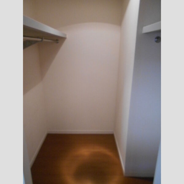 アムール光が丘　A105号室 収納