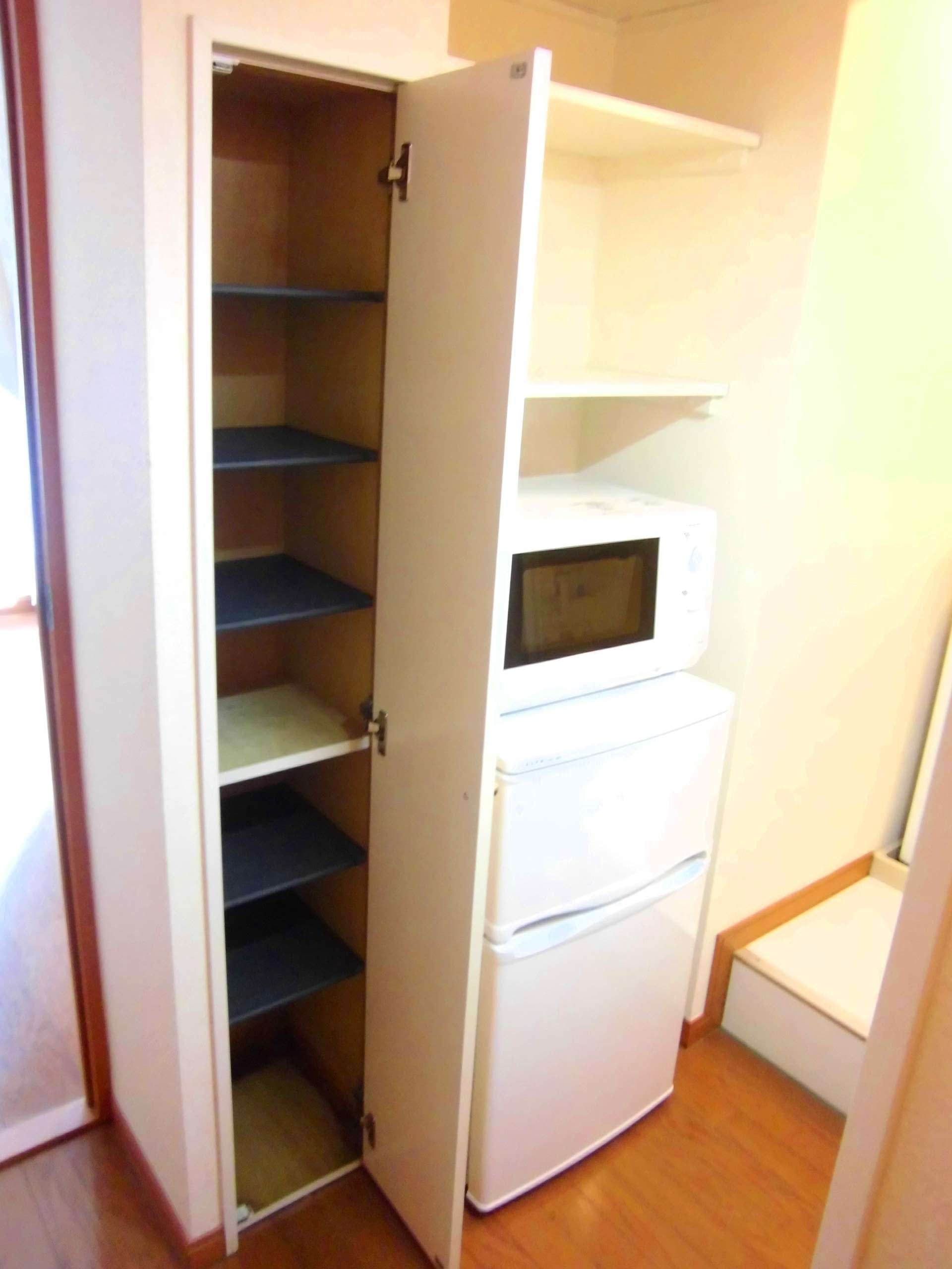 レオパレスＳＨＩＺＵ 内観