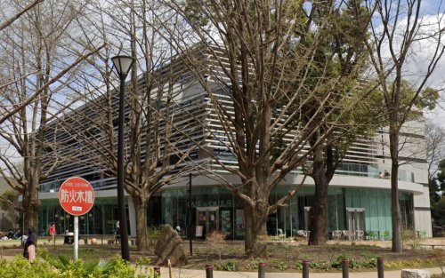 静和荘 【図書館】板橋区立中央図書館まで325ｍ