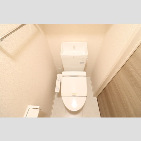 リブラ 温水洗浄暖房便座