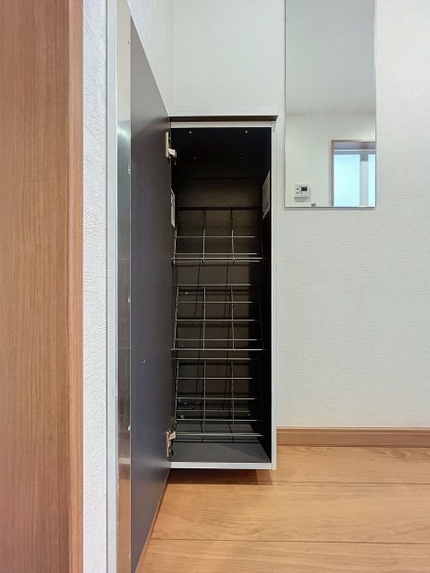 エメロード江古田1階 靴入