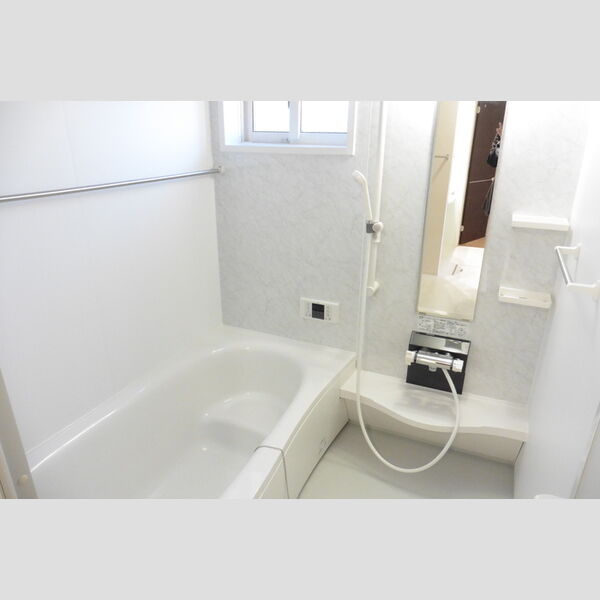 プレシャスガーネット307号室 足が伸ばせる1坪バス♪