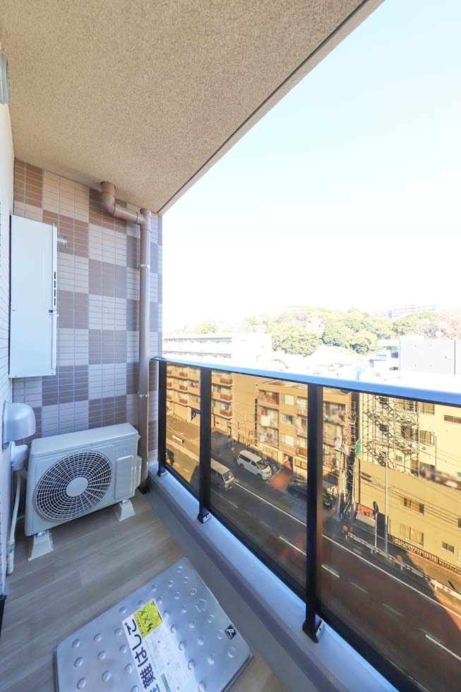 ラフィスタ横浜黄金町7階 内観