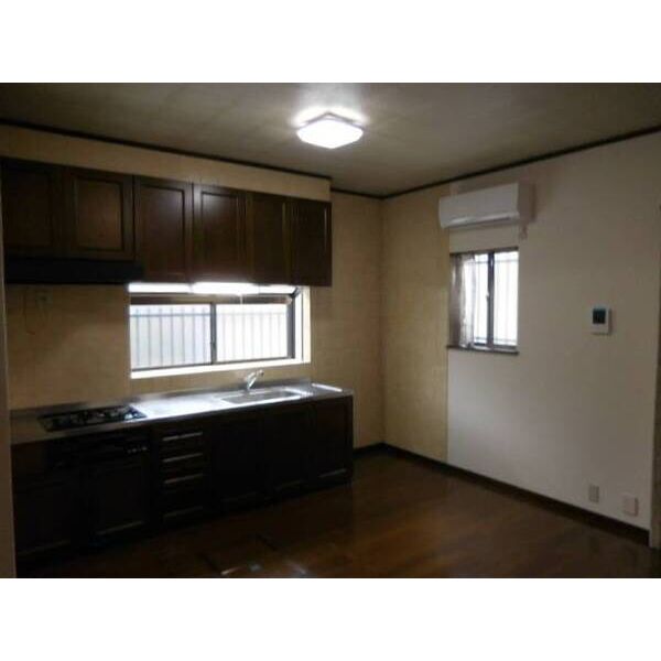 朝霞市三原戸建 キッチン