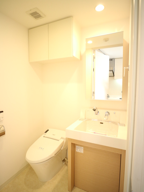 プラウドフラット森下201号室 同建物別部屋の参考画像