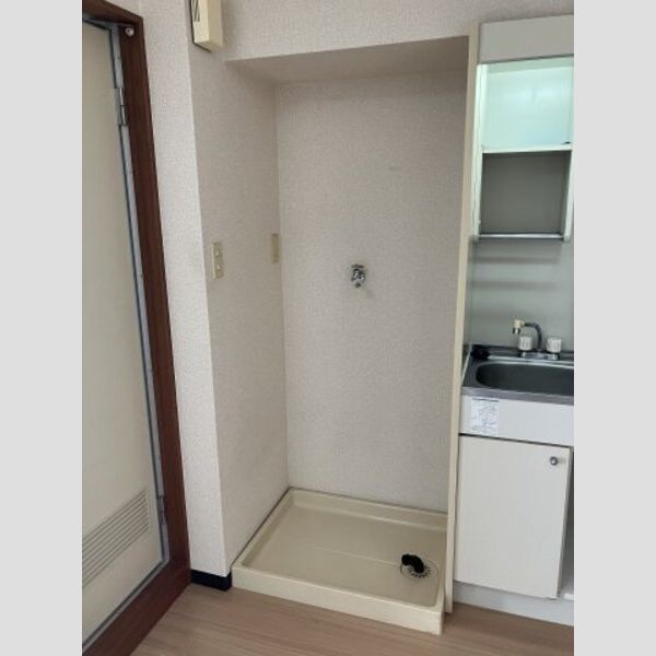 アメニティ西八王子302号室 退去前につき、別部屋のお写真です。