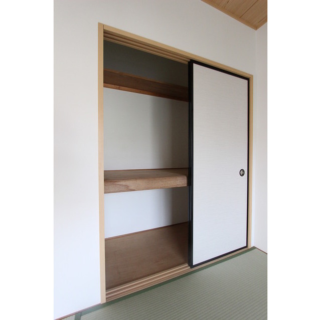 グランシルヴァ201号室 押入