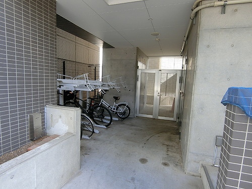 ベルファース市ヶ谷０８０１号室 エントランス