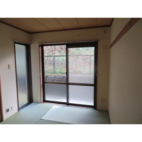 クリオ鎌倉笛田0214号室 和室