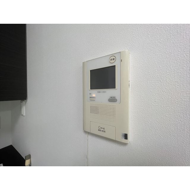 プレミアムキューブ新中野701号室 安心のモニターホン