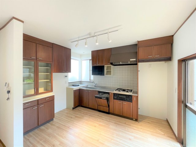 伊勢原桜台戸建 キッチン
