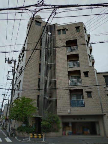 なり駒第3ビルの外観画像