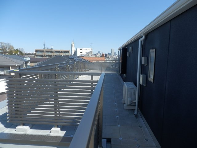 Ｃｉｅｌｏ　ｅ　Ｍａｒｅ バルコニー