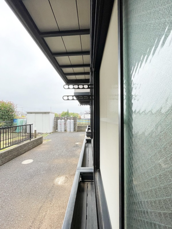 メイプルリーフ1階 玄関