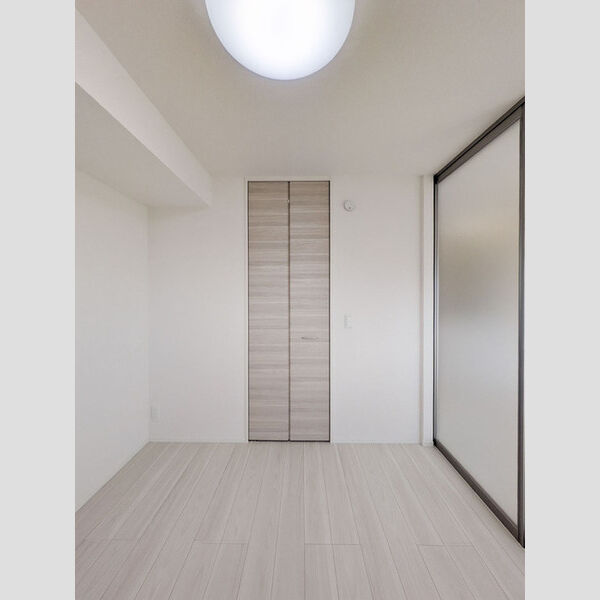 ソレイユ103号室 洋室