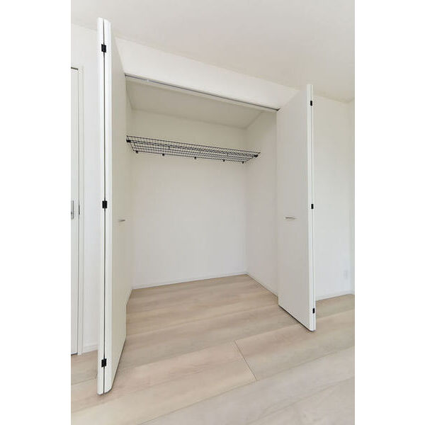 クレイドルガーデン茅ヶ崎市円蔵第16　2号棟 収納