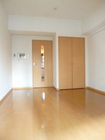 スカイコート九段下 リビング