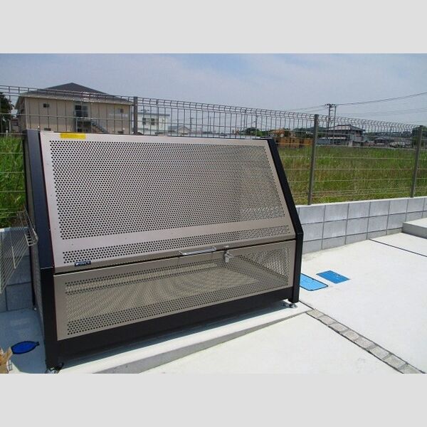 COMFORTIA201号室 ゴミストッカー