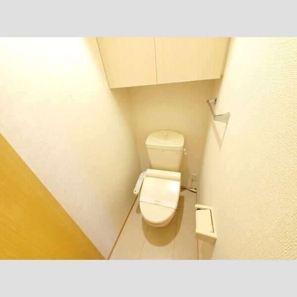 クレセント103号室 トイレ