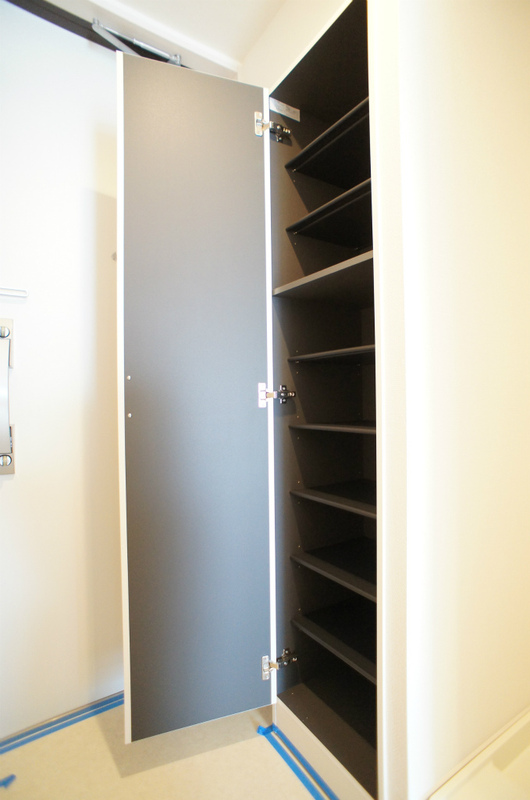 リブリ・シャトー・デ・ザール Ⅶ 収納