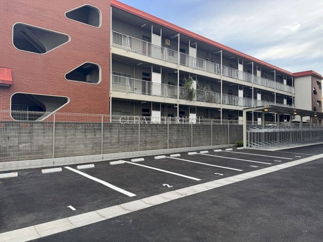 ＧＲＡＮ ＰＡＳＥＯ 谷在家2階 駐車場