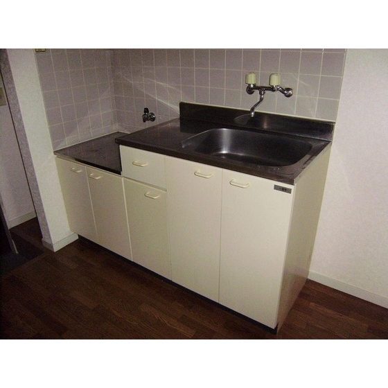 オートハイツ平塚103号室 内観