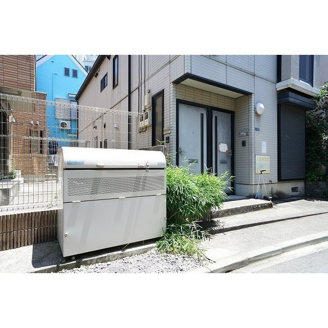メゾン　エフ0201号室 ゴミ置き場