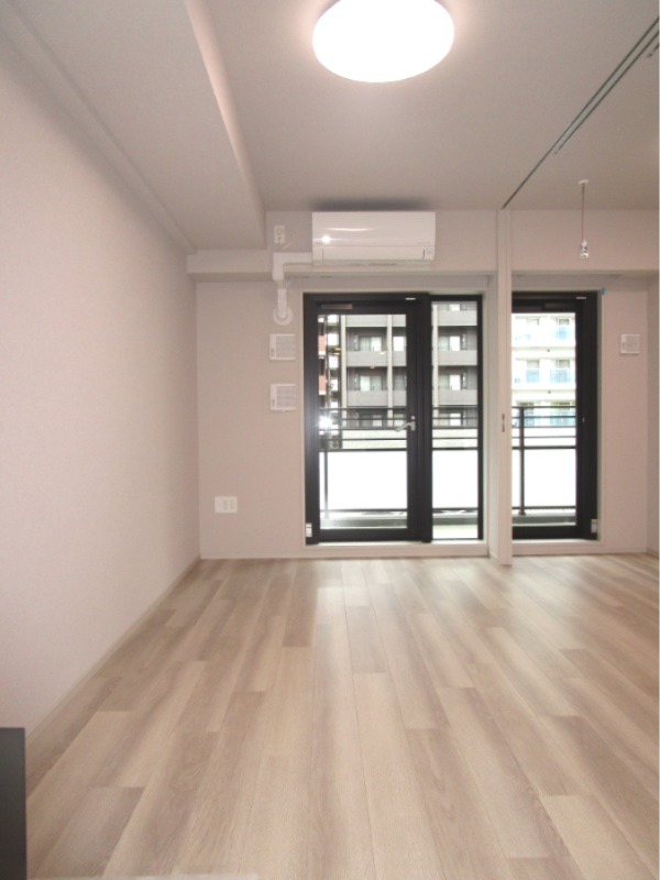 クリオラベルヴィ横濱サウス2階 リビング