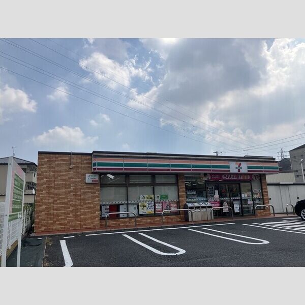 Paul　Maison セブンイレブン葛飾奥戸5丁目店まで180m