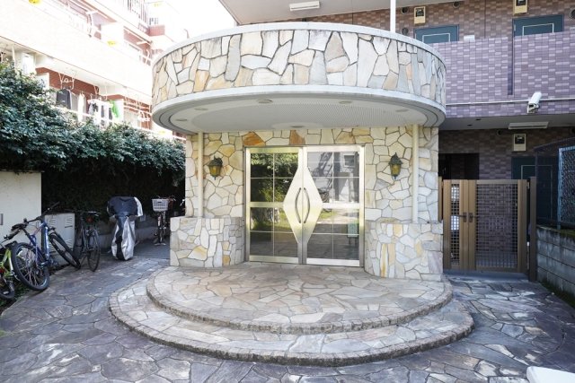 菱和パレス駒沢大学 エントランス