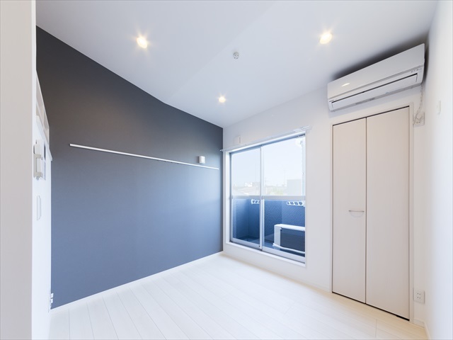 オーリス八千代 バルコニー完備　エアコン