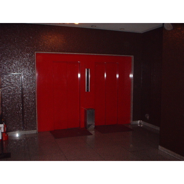 サンパレス新宿9階 外観